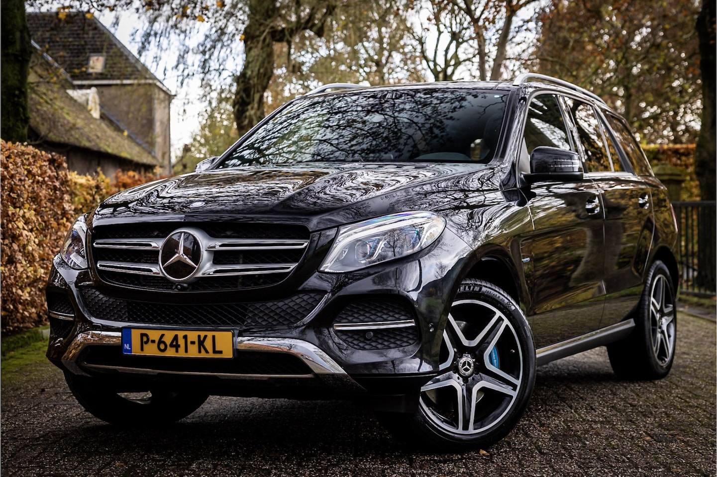 Mercedes-Benz GLE-Klasse - 500 e 4MATIC AMG Line Panorama Airmatic Harman Kardon 360 Camera - AutoWereld.nl