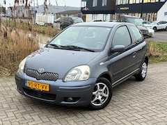 Toyota Yaris - 1.3 VVT-i S-Line Airco Elektrische Ramen Nieuwe Apk