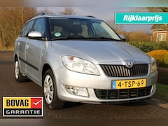 Skoda Fabia Combi - 1.2 TSI 105pk Sprint automaat airco/cruise/trekhaak