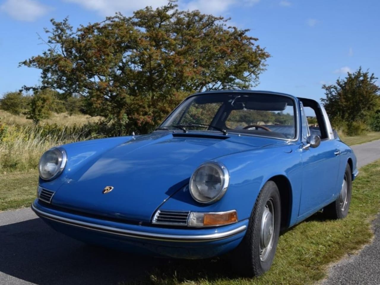 Porsche 912 - Targa SWB softwindow One of 550 made - AutoWereld.nl