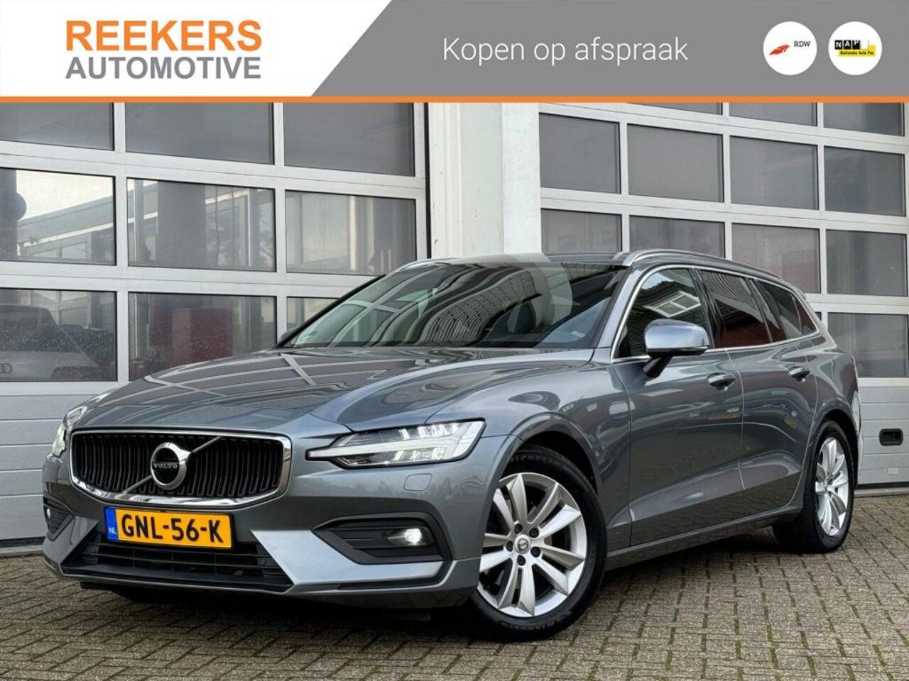 Volvo V60 - 2.0 D4 MOMENTUM Trekhaak Dealer Onh. - AutoWereld.nl