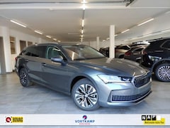 Skoda Superb - 2.0 TDI DSG SELECTION TREKHAAK/CAMERA/ACC/CARPLAY/STOELVERW