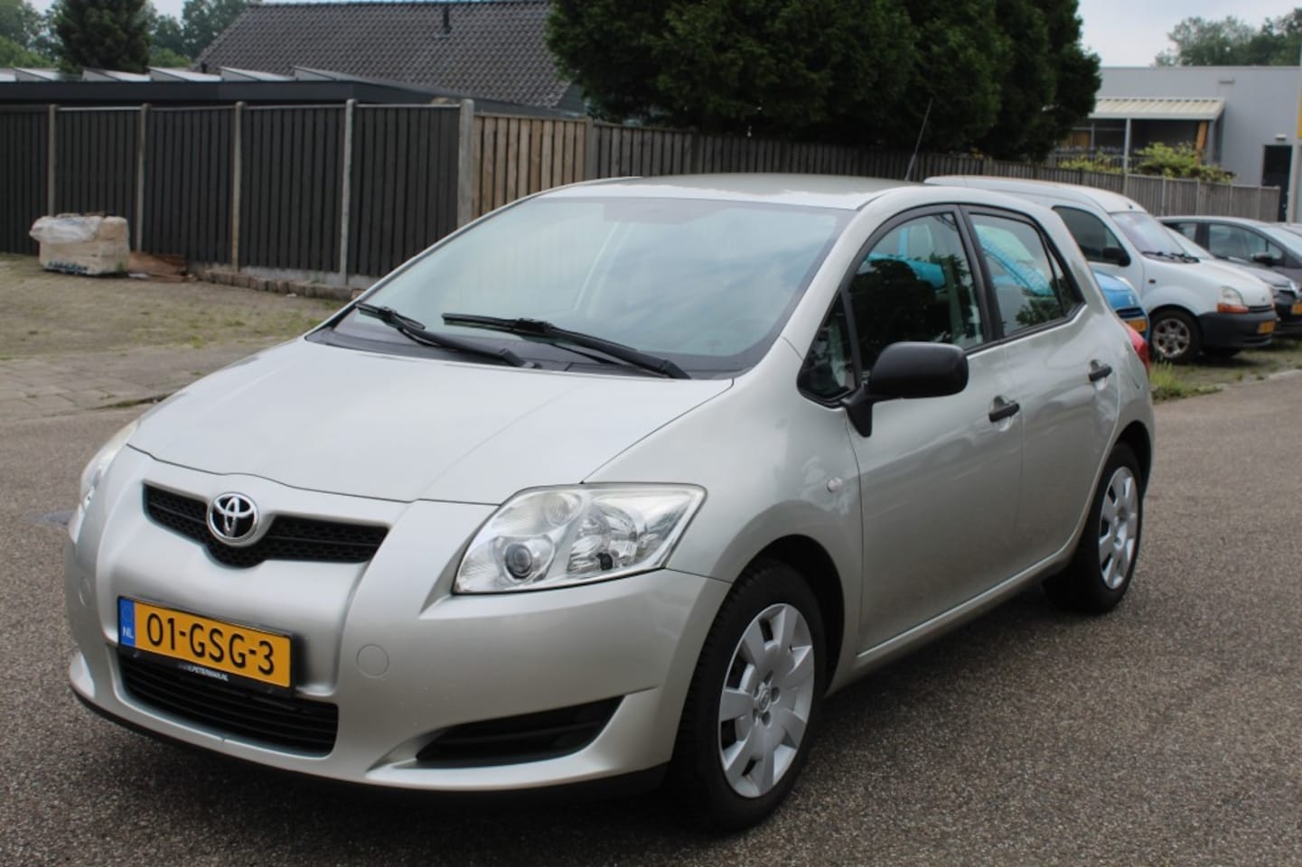 Toyota Auris - 1.6-16V Terra 1.6-16V TERRA - AutoWereld.nl