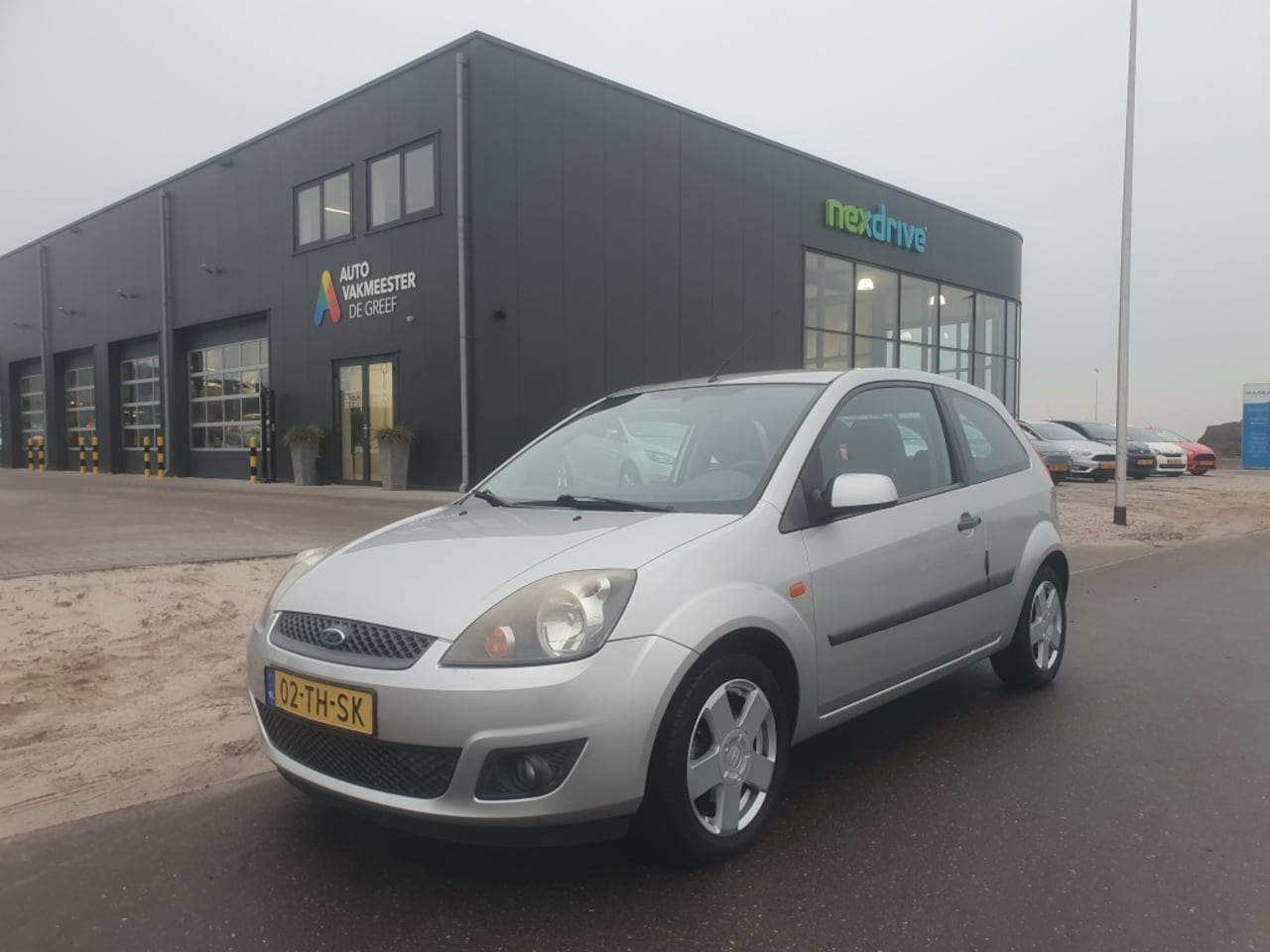 Ford Fiesta - 1.3-8V 70 pk Futura Airco - AutoWereld.nl