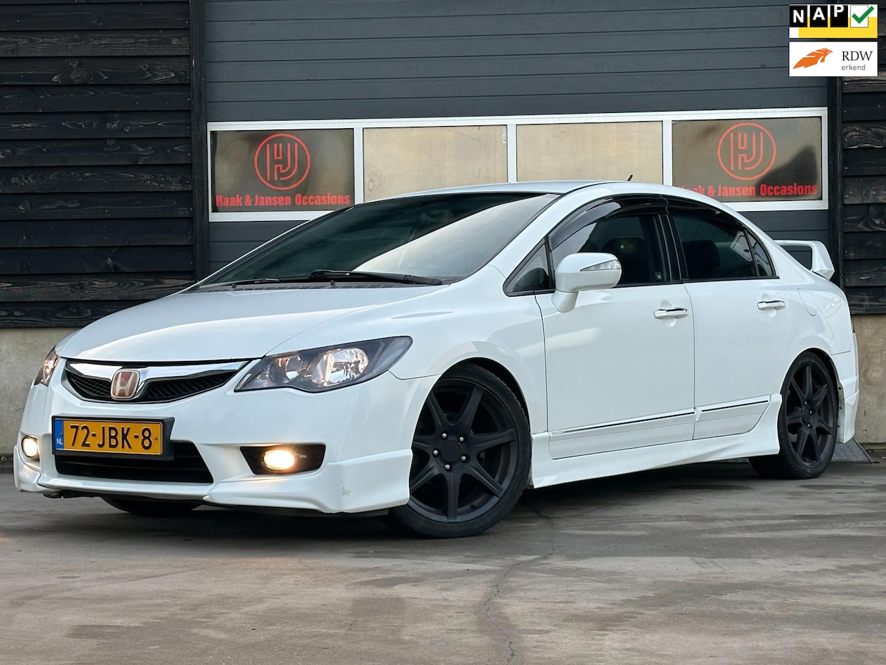 Honda Civic - 1.3 Hybrid Type R - Automaat - Cruise -Navi - AutoWereld.nl