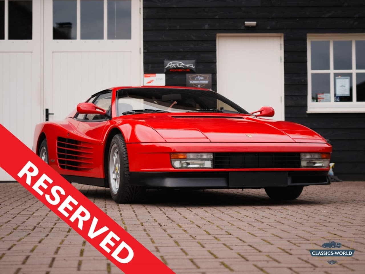 Ferrari Testarossa - Low Mileage recent Big servive €18k Reserved - AutoWereld.nl