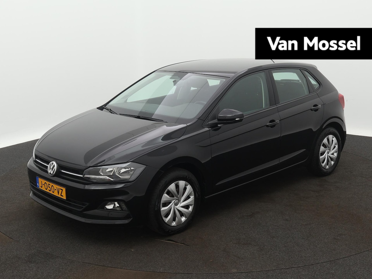 Volkswagen Polo - 1.0 MPI Comfortline | Airco | Apple carplay - AutoWereld.nl