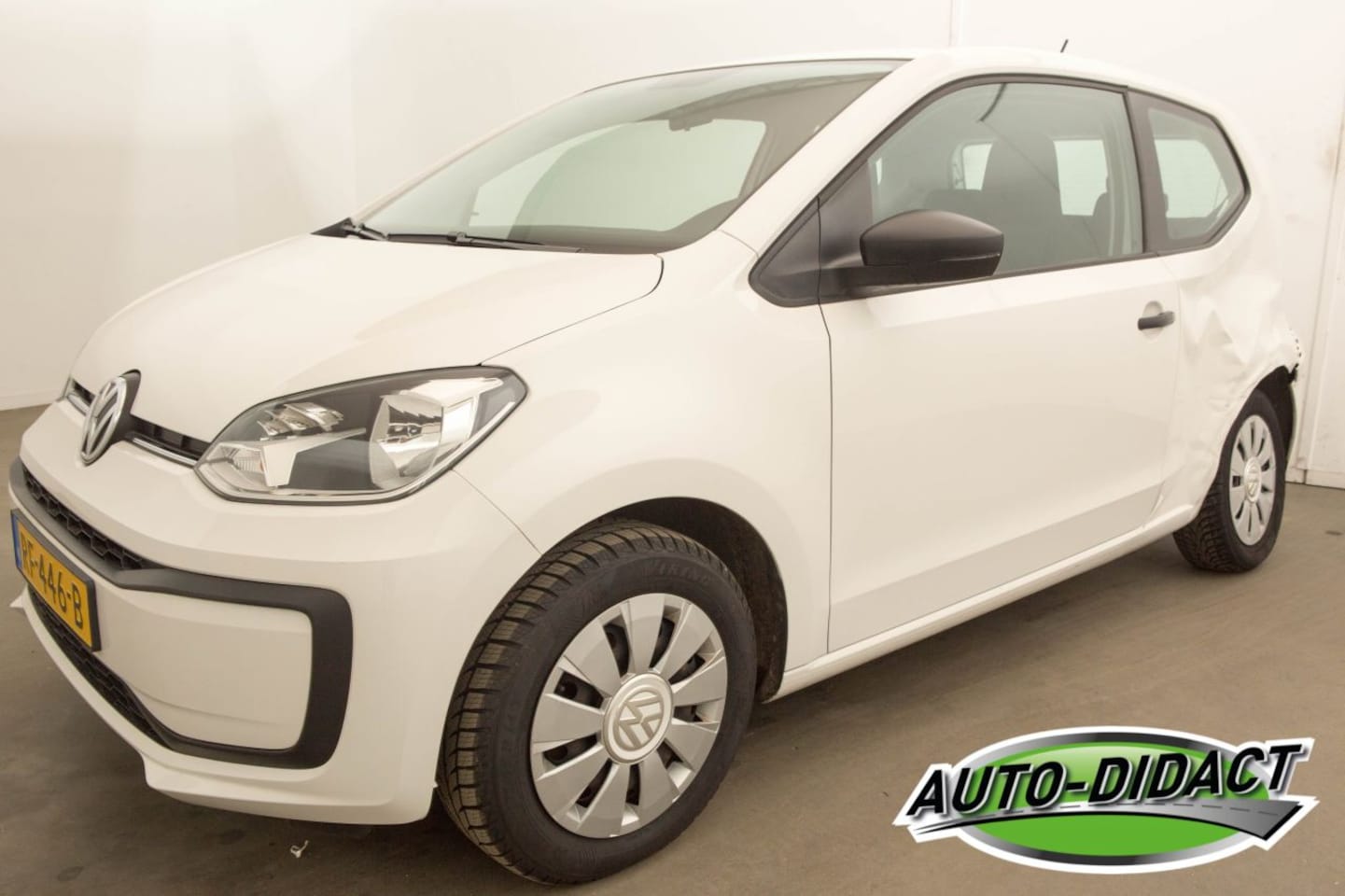 Volkswagen Up! - 1.0 BMT 48.643 km Take Up! - AutoWereld.nl