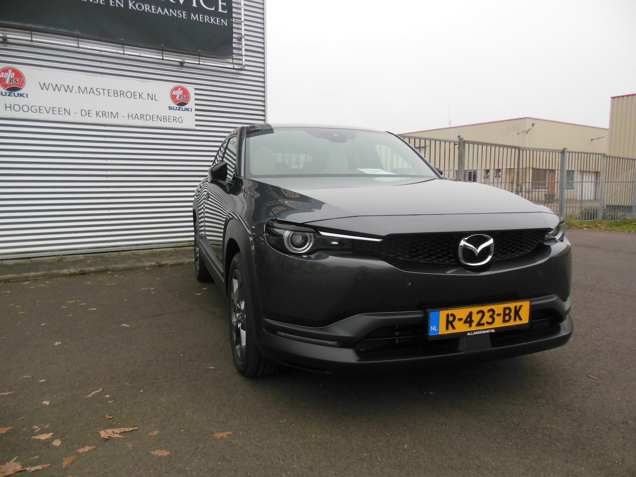 Mazda MX-30 - e-SkyActiv 145 36 kWh Staat in Hardenberg Mogelijk met € 2000,- subsidie in 2024 !!! - AutoWereld.nl