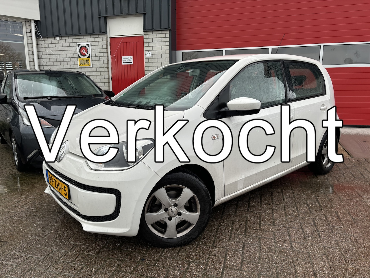 Volkswagen Up! - 1.0 move up! BlueMotion AIRCO / CRUISE / PDC / NAVI / BLUETOOTH / ELEK RAMEN / NL-AUTO - AutoWereld.nl