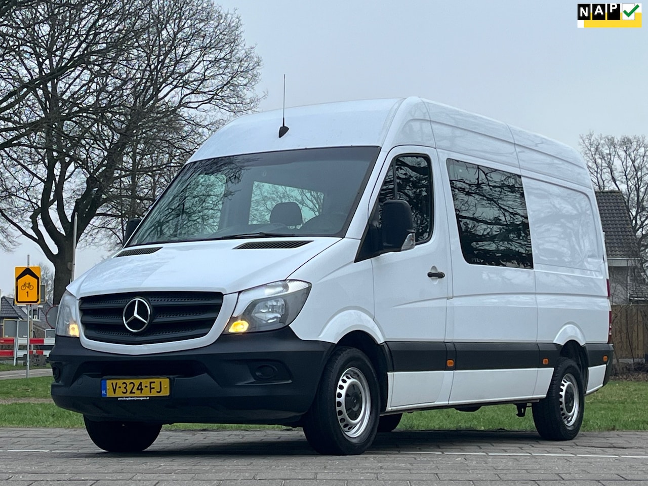 Mercedes-Benz Sprinter - 314 2.2 CDI 366 HD DC Euro 6|AUTOMAAT|DUBBELCABINE|NAP|airconditioning|trekhaak|elektrisch - AutoWereld.nl