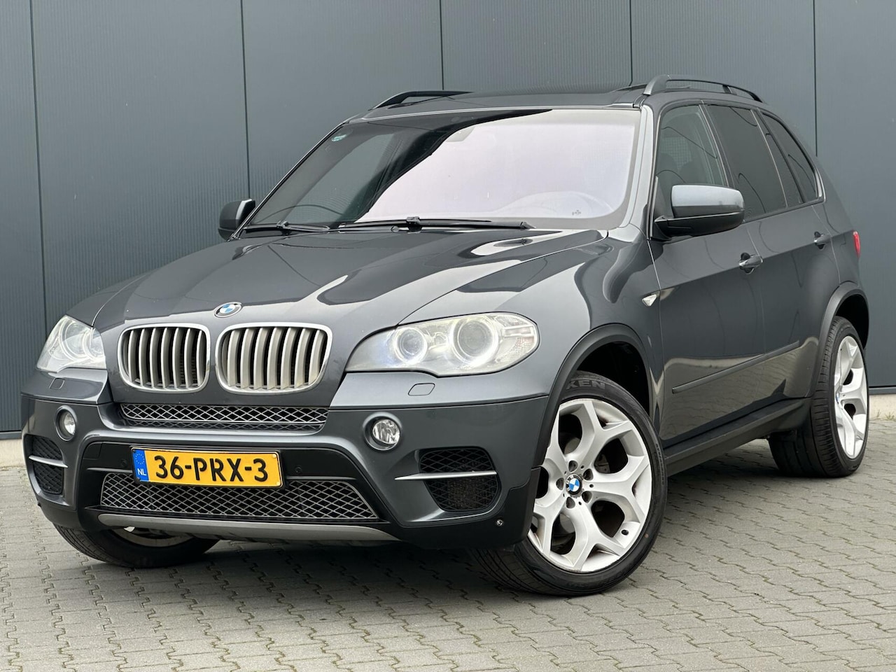 BMW X5 - xDrive30d High Executive 2e Eigenaar - Pano - Leder - Xenon - Trekhaak - AutoWereld.nl