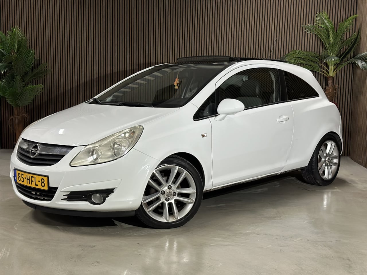 Opel Corsa - 1.4-16V Sport 1.4-16V SPORT - AutoWereld.nl