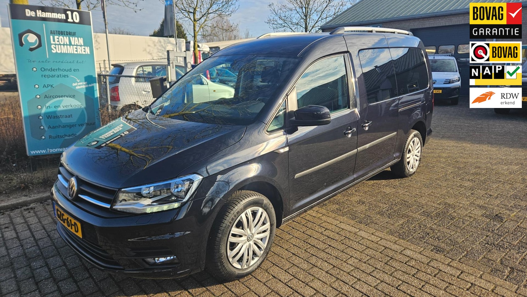 Volkswagen Caddy Maxi - 1.4 TSI Automaat l 7 persoons l Acc l Trekhaak l Navi l Climacontrol l Bluetooth l Voorrui - AutoWereld.nl