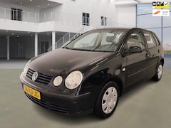 Volkswagen Polo - 1.4-16V Comfortline