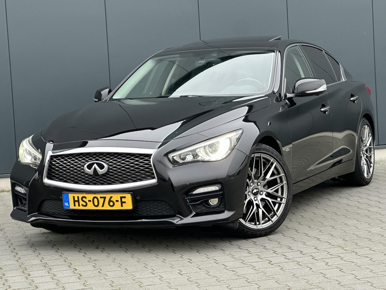 Infiniti Q50 - 2.0T Sport Tech Schuifdak - Led - Leder - 360° Camera - Sportstoelen - AutoWereld.nl