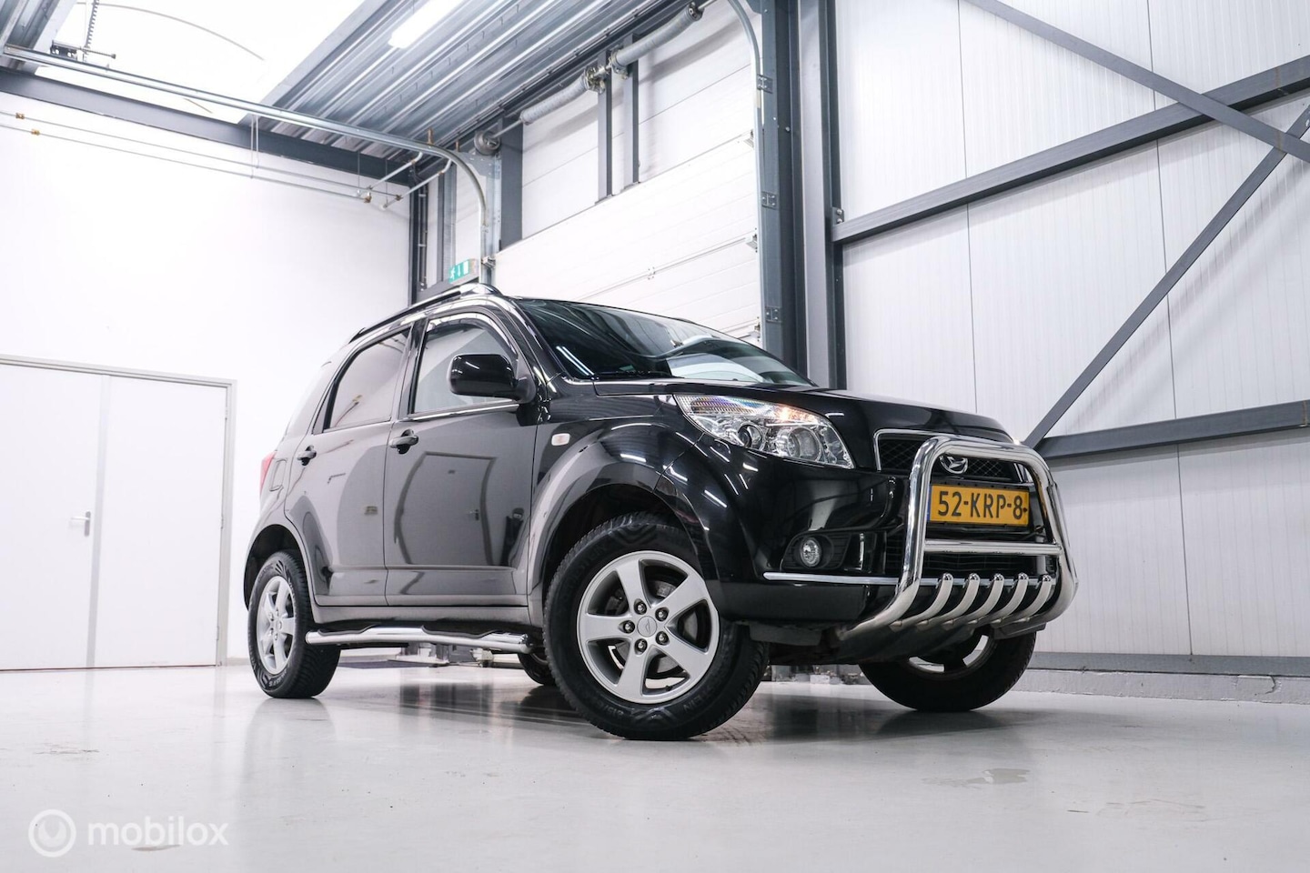 Daihatsu Terios - 1.5-16v Expedition 2WD | Bullbar + Sidebars | Trekhaak | airco | All season banden | NAP | - AutoWereld.nl