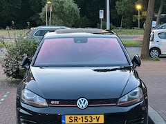 Volkswagen Golf - 2.0 TSI GTI Performance