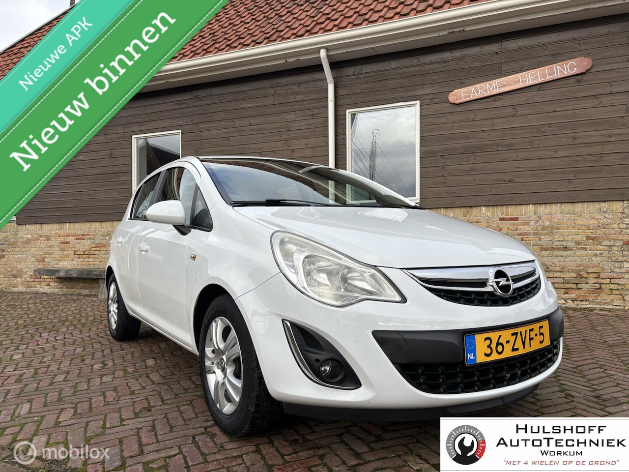 Opel Corsa - 1.4-16V Design Edition AUTOMAAT!/NAP/2E-EIG/ETC - AutoWereld.nl