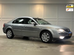 Ford Mondeo - 2.0-16V Futura / Automaat / Cruise / 130DKm NaP