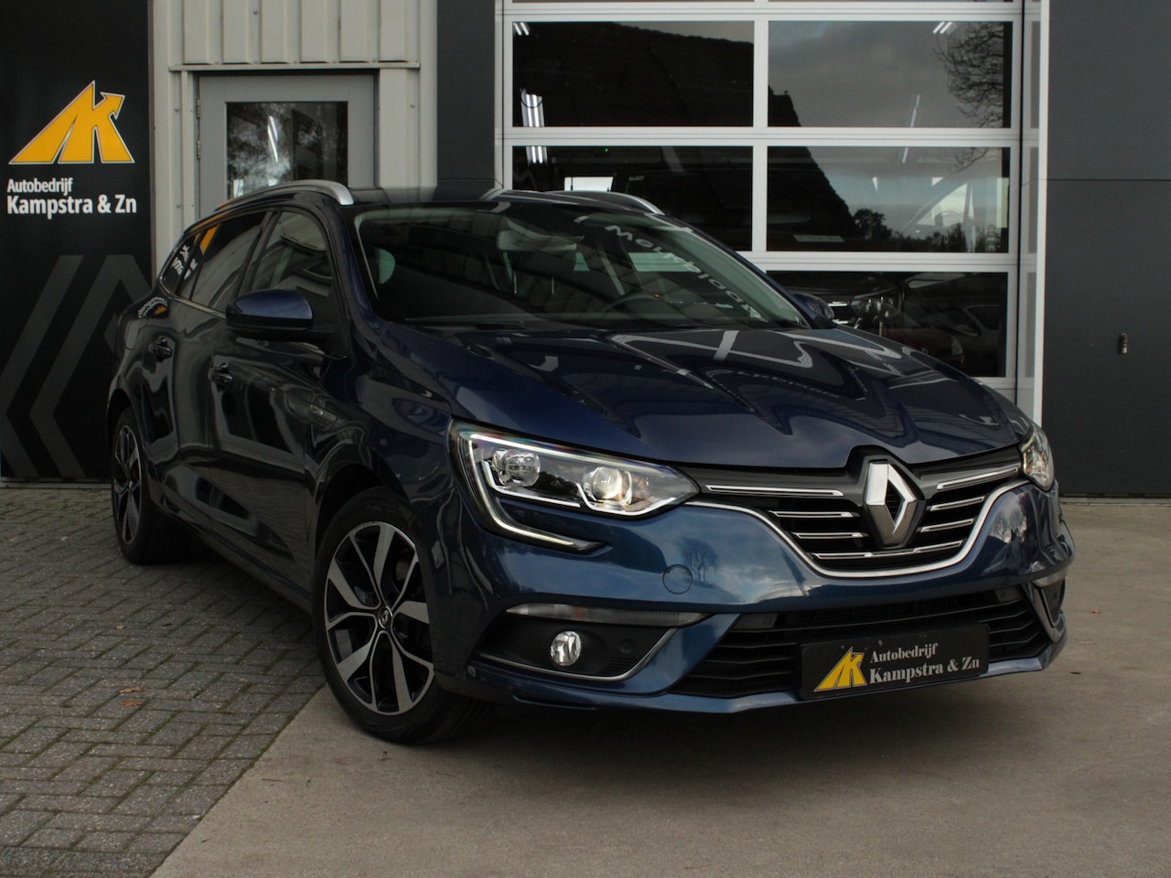 Renault Mégane Estate - 1.3 TCe Bose groot navi/autom park - AutoWereld.nl