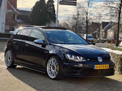 Volkswagen Golf - R 2.0 TSI 4Motion|Pano|Carplay