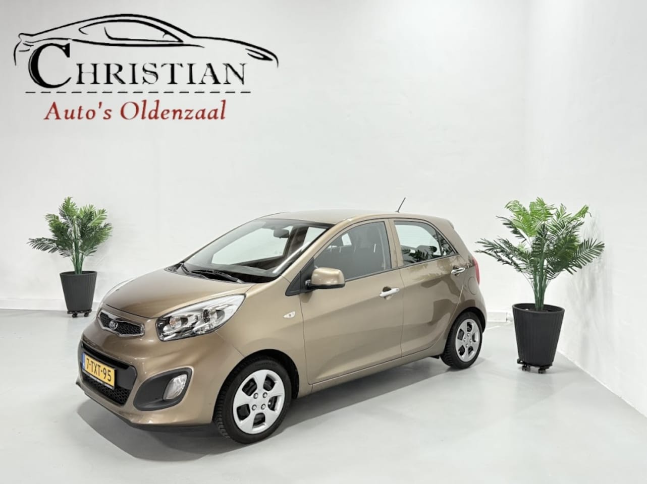 Kia Picanto - 1.0 CVVT BusinessL. | TRKHAAK | AIRCO - AutoWereld.nl