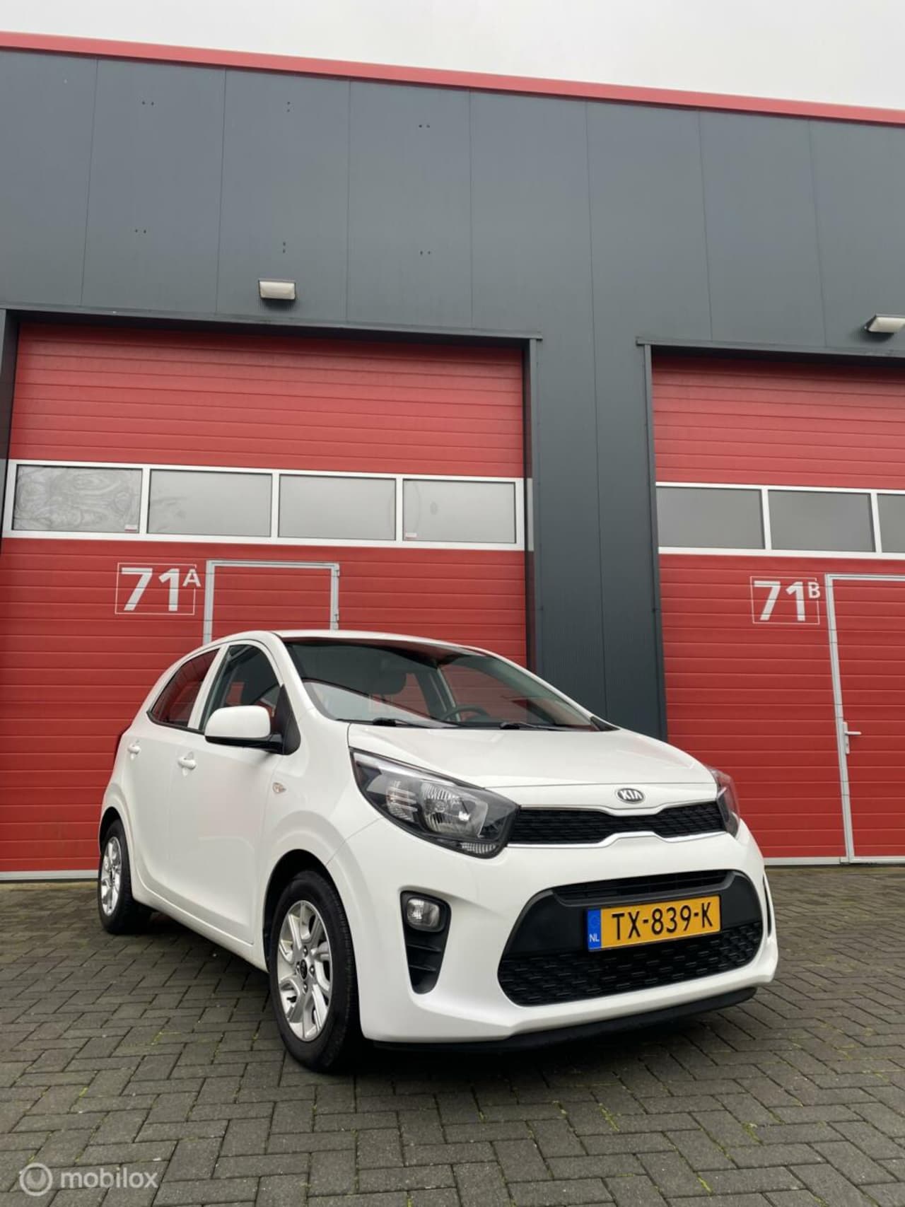 Kia Picanto - 1.0 CVVT ComfortPlusLine Navigator 2018 Nav Cam - AutoWereld.nl