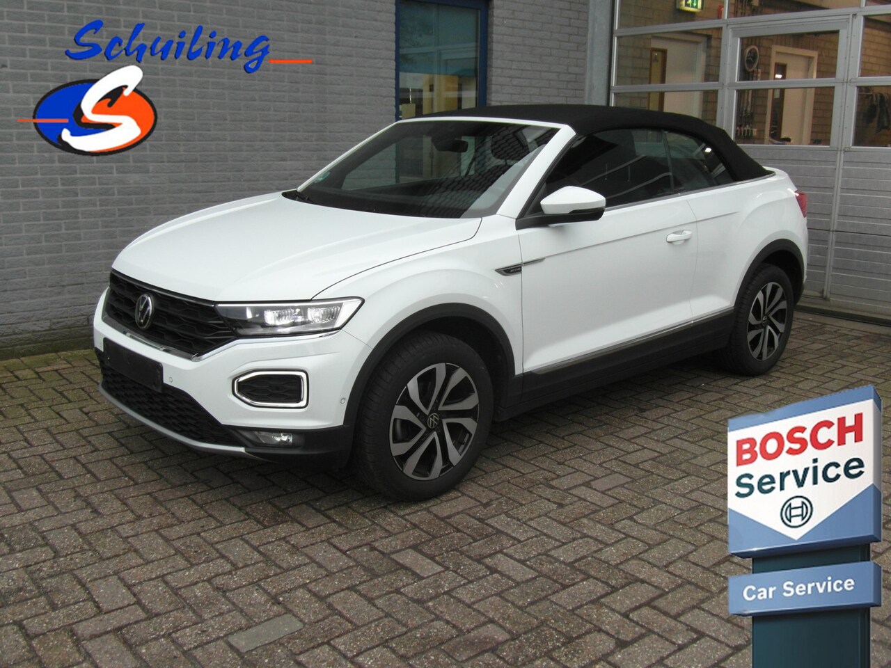 Volkswagen T-Roc Cabrio - 1.5 TSI Life Active Inclusief Afleveringskosten - AutoWereld.nl