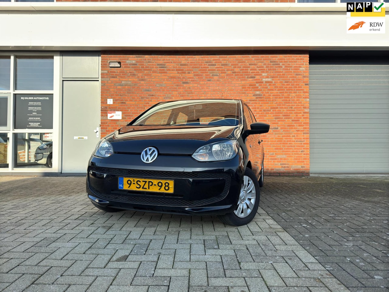 Volkswagen Up! - 1.0 take up! 5 Deurs Zwart | NAP | NIEUWE APK - AutoWereld.nl