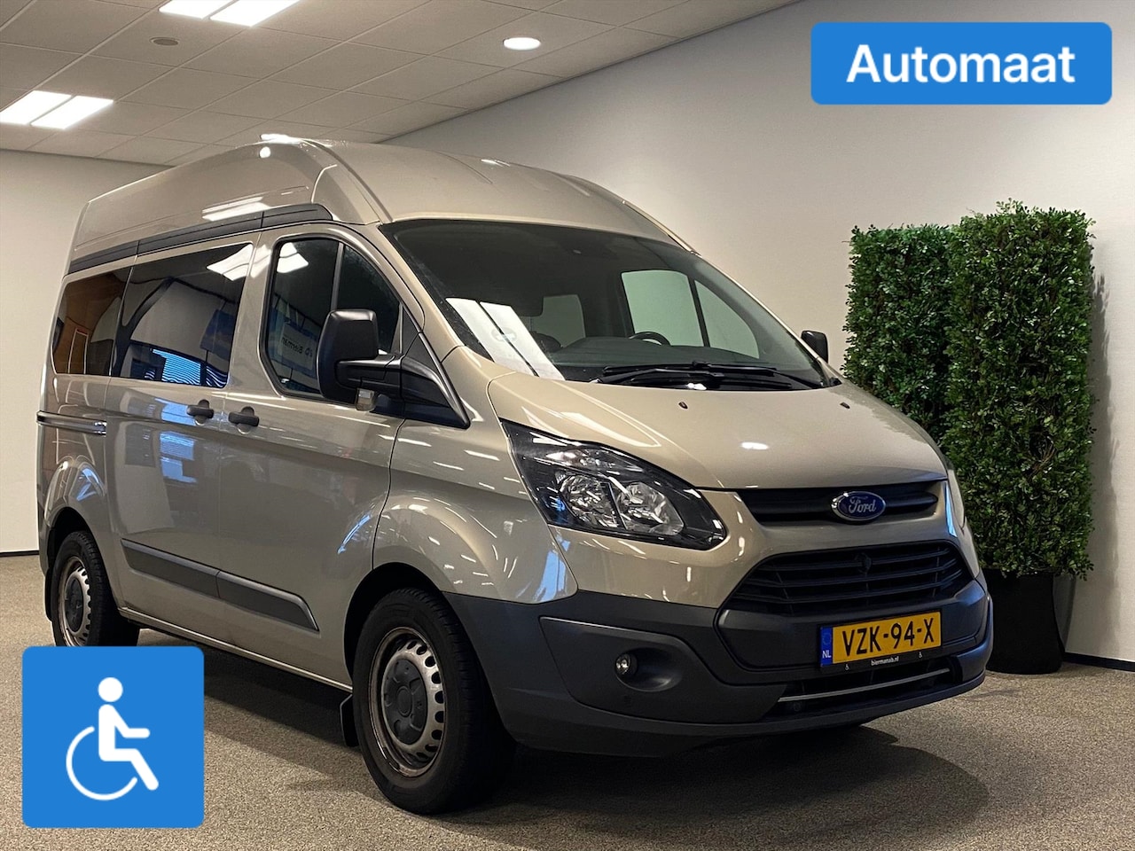 Ford Transit Custom - L1H2 Rolstoelbus Automaat - AutoWereld.nl