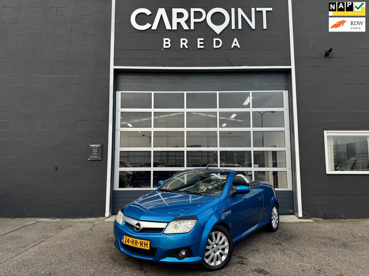 Opel Tigra TwinTop - 1.8-16V Cosmo 1.8-16V Cosmo, LEER/ALCANTARA, UNIEK INTERIEUR, CRUISE, NAP, APK - AutoWereld.nl