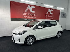 Toyota Yaris - 1.5 Full Hybrid Aspiration - CLIMA/CAMERA/NAP