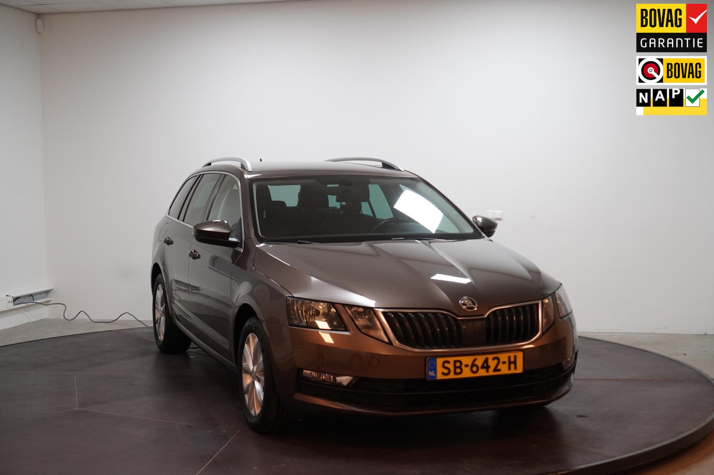 Skoda Octavia Combi - 1.0 TSI Greentech Ambition Business 1.0 TSI Greentech Ambition Business - AutoWereld.nl