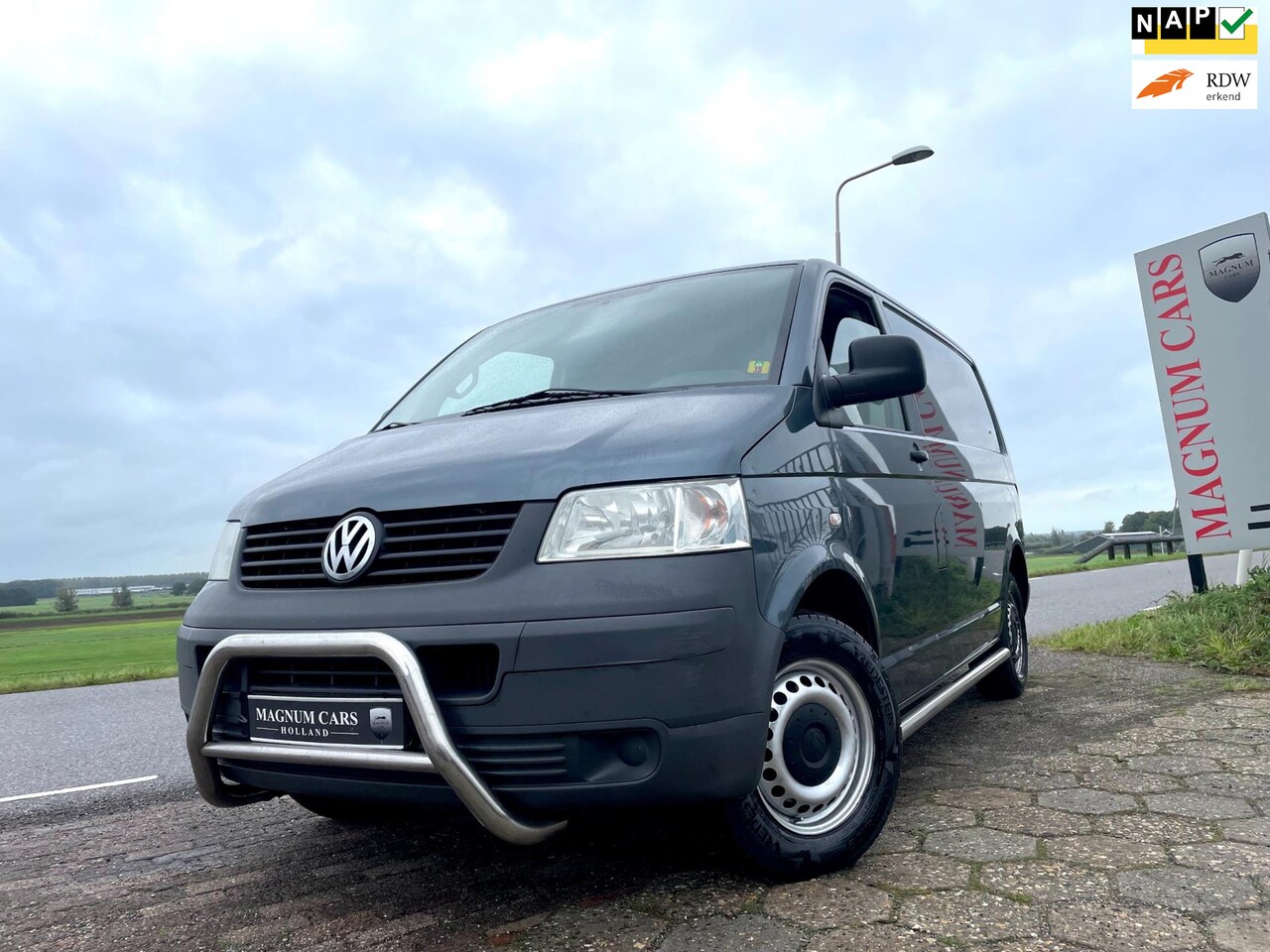 Volkswagen Transporter - 1.9 TDI 3zits Nieuwe APK Schuifdeur - AutoWereld.nl