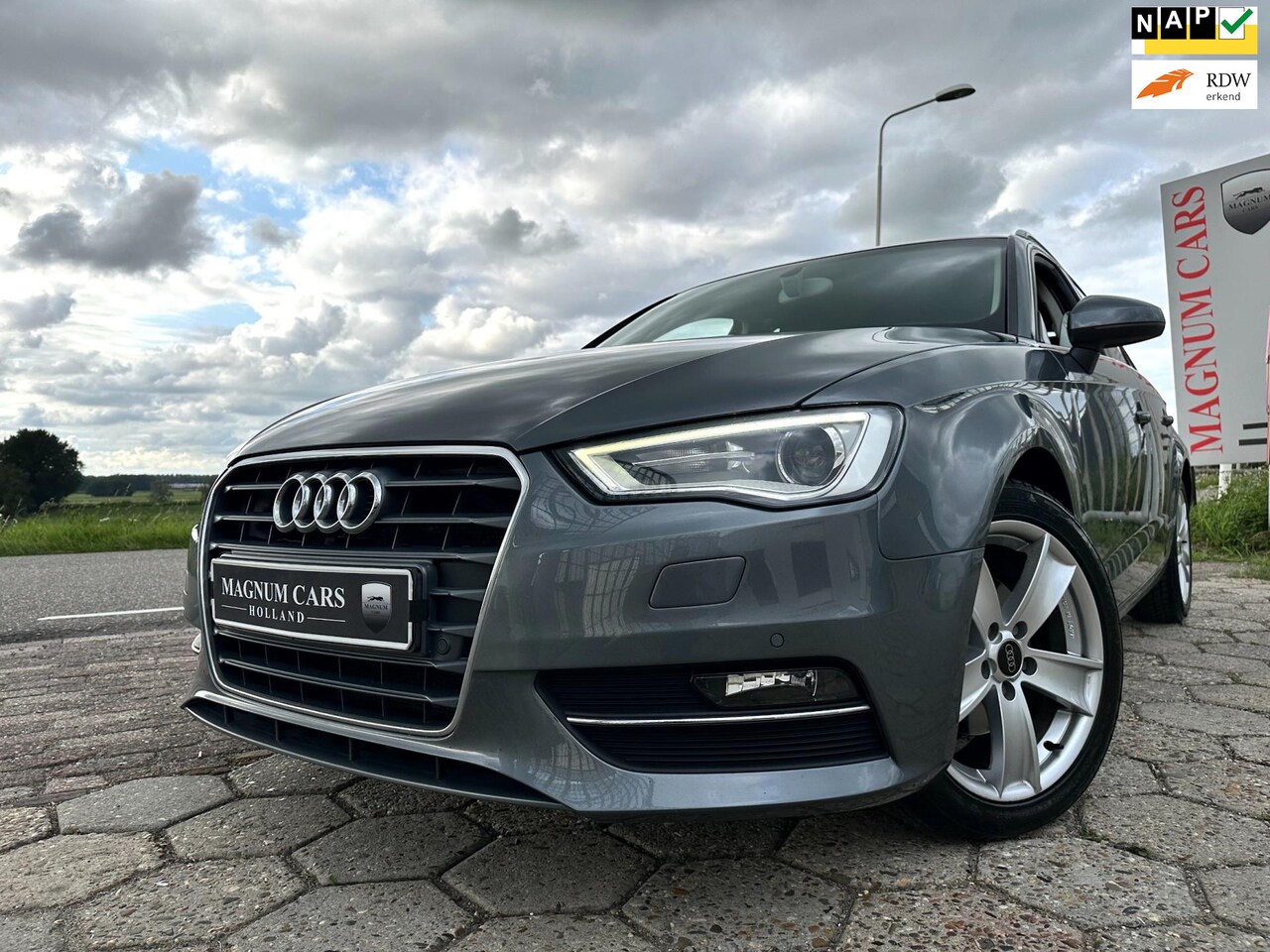 Audi A3 Sportback - 1.4 TFSI NAP 5DR XENON LEDER NAVI SCHERM - AutoWereld.nl