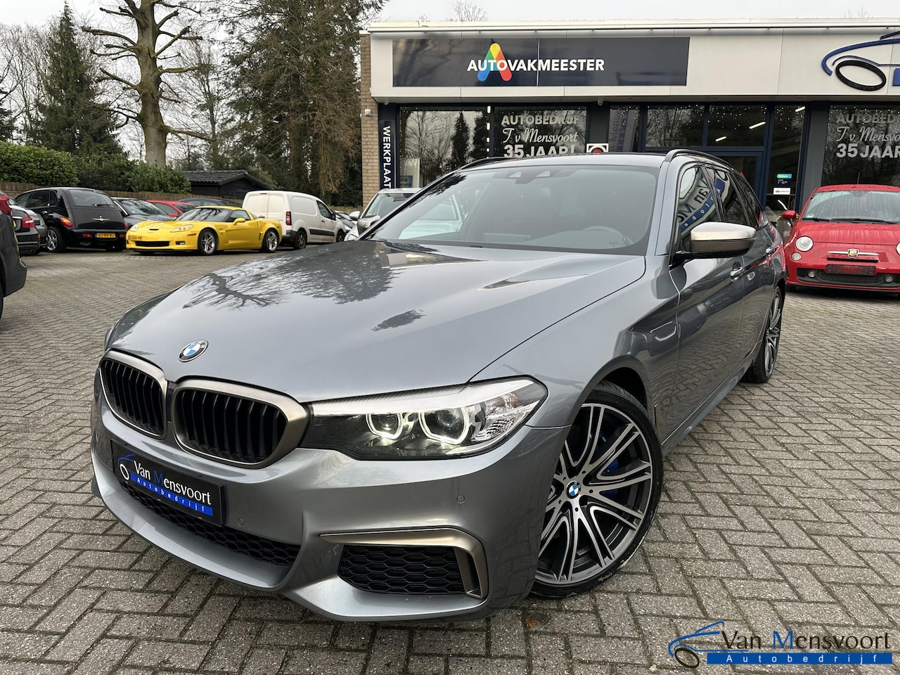 BMW 5-serie Touring - M550d xDrive High Executive Memory|Comfortstoel|Camera|CarPlay - AutoWereld.nl