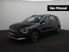 Kia Niro - 1.6 GDi Hybrid DynamicLine | Parkeersensoren met achteruitrijcamera | Navigatie | Climate