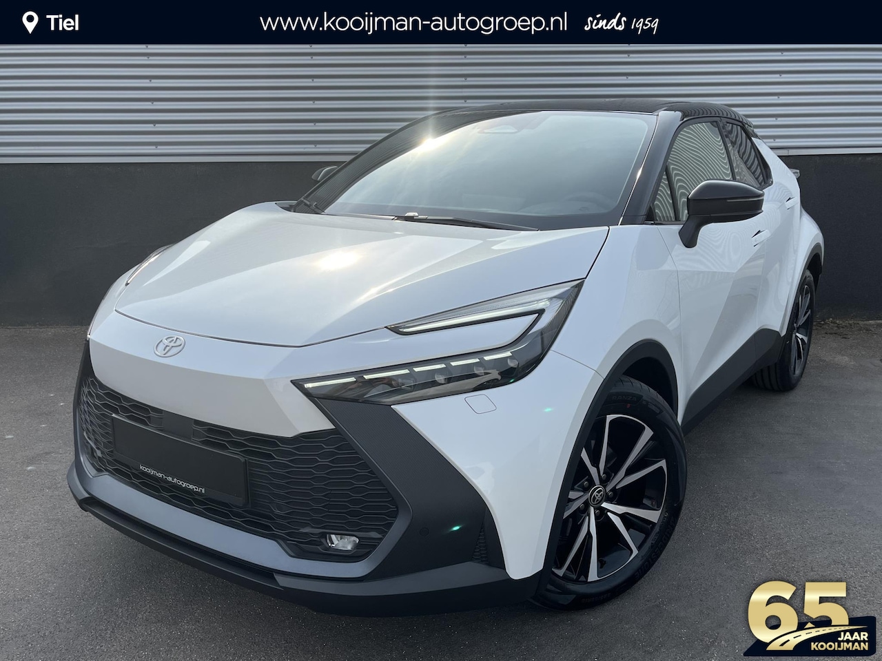 Toyota C-HR - 1.8 Hybrid 140 Bi-tone Edition Automaat AppleCarplay/AndroidAuto - LM velgen - Climate Con - AutoWereld.nl