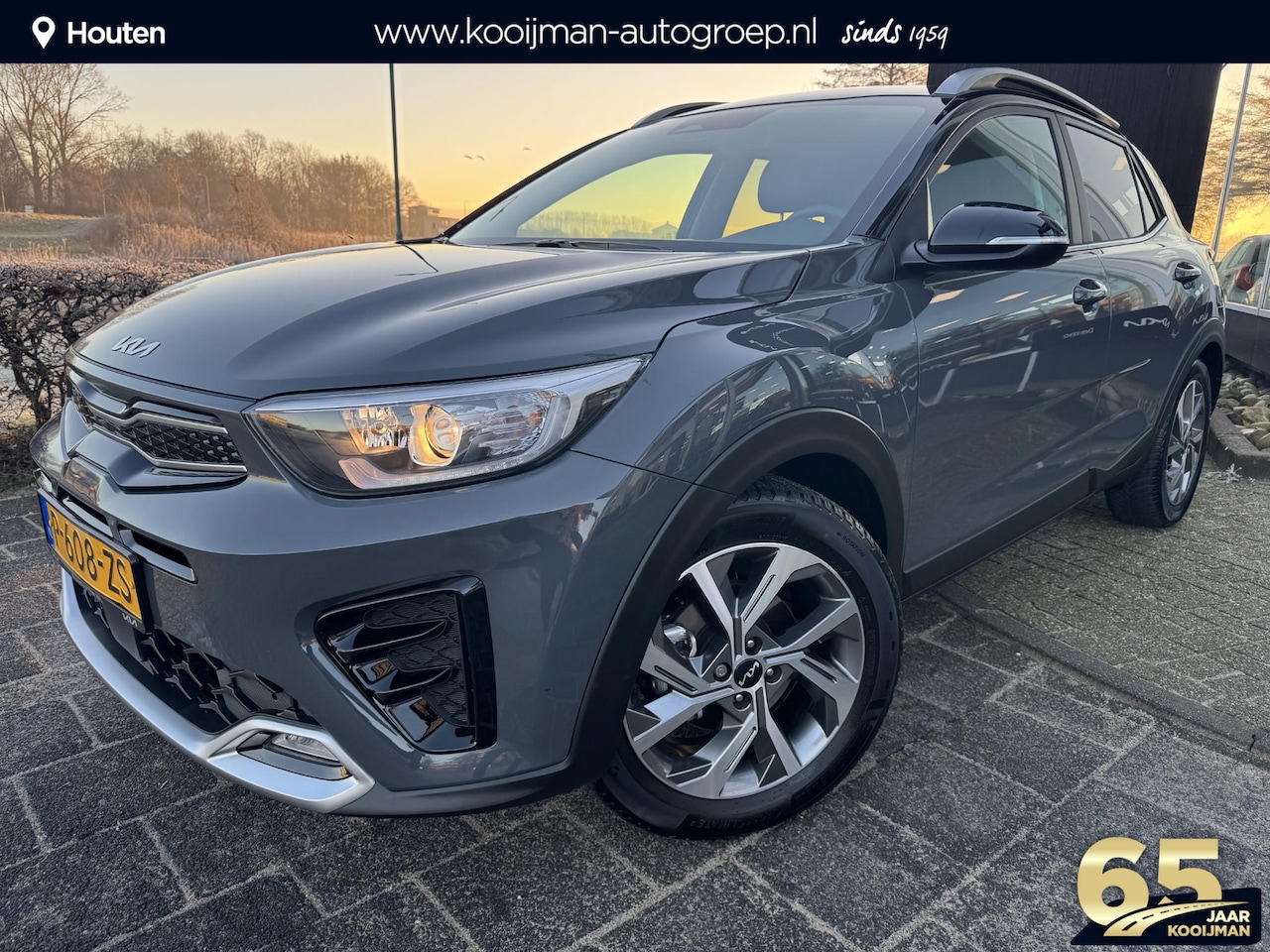 Kia Stonic - 1.0 T-GDi MHEV GT-Line | Trekhaak | Eerste Eigenaar | All Season | Dealeronderhouden | Com - AutoWereld.nl