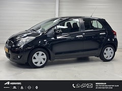 Toyota Yaris - 1.3 VVTi Aspiration / Automatische airco / Radio-CD / Elektrische ramen voor