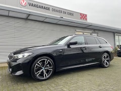 BMW 3-serie Touring - 330e M Sport, Headup, Pano, Trekhaak