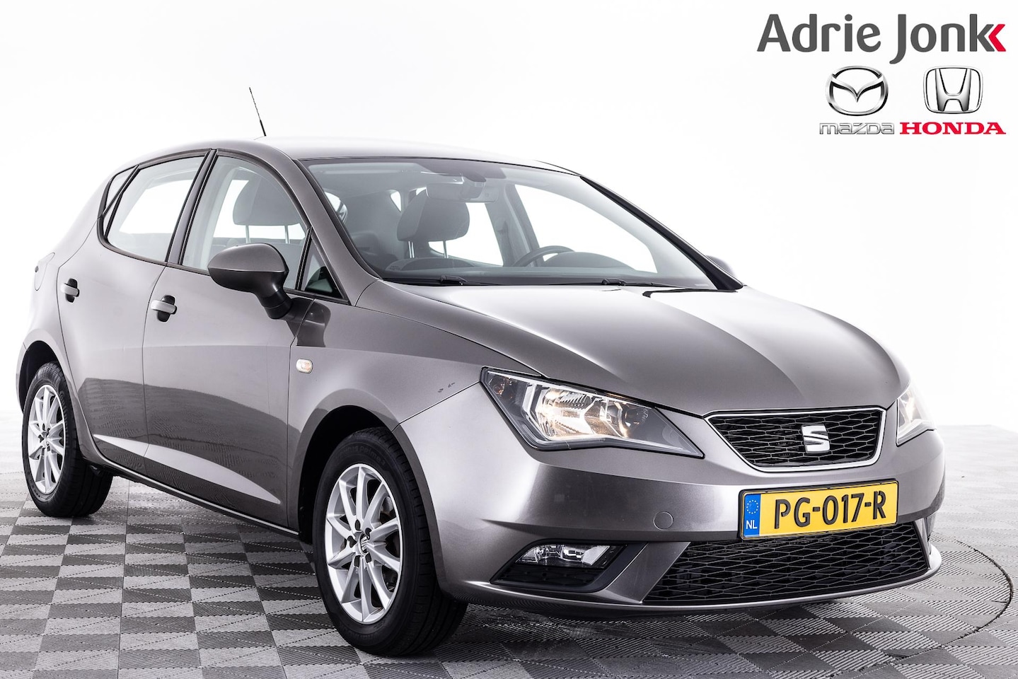 Seat Ibiza - 1.0 EcoTSI Style Connect | AIRCO | NAVIGATIE | CRUISE CONTROL | PARKEERSENSOREN | BLEUTOOT - AutoWereld.nl