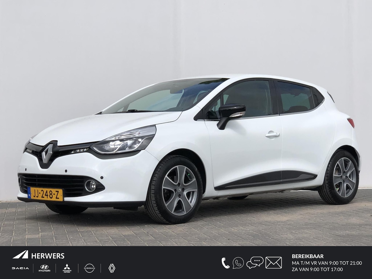 Renault Clio - 0.9 TCe ECO Night&Day / Navigatie / Cruise Control / Airco / PDC Voor + Achter / - AutoWereld.nl