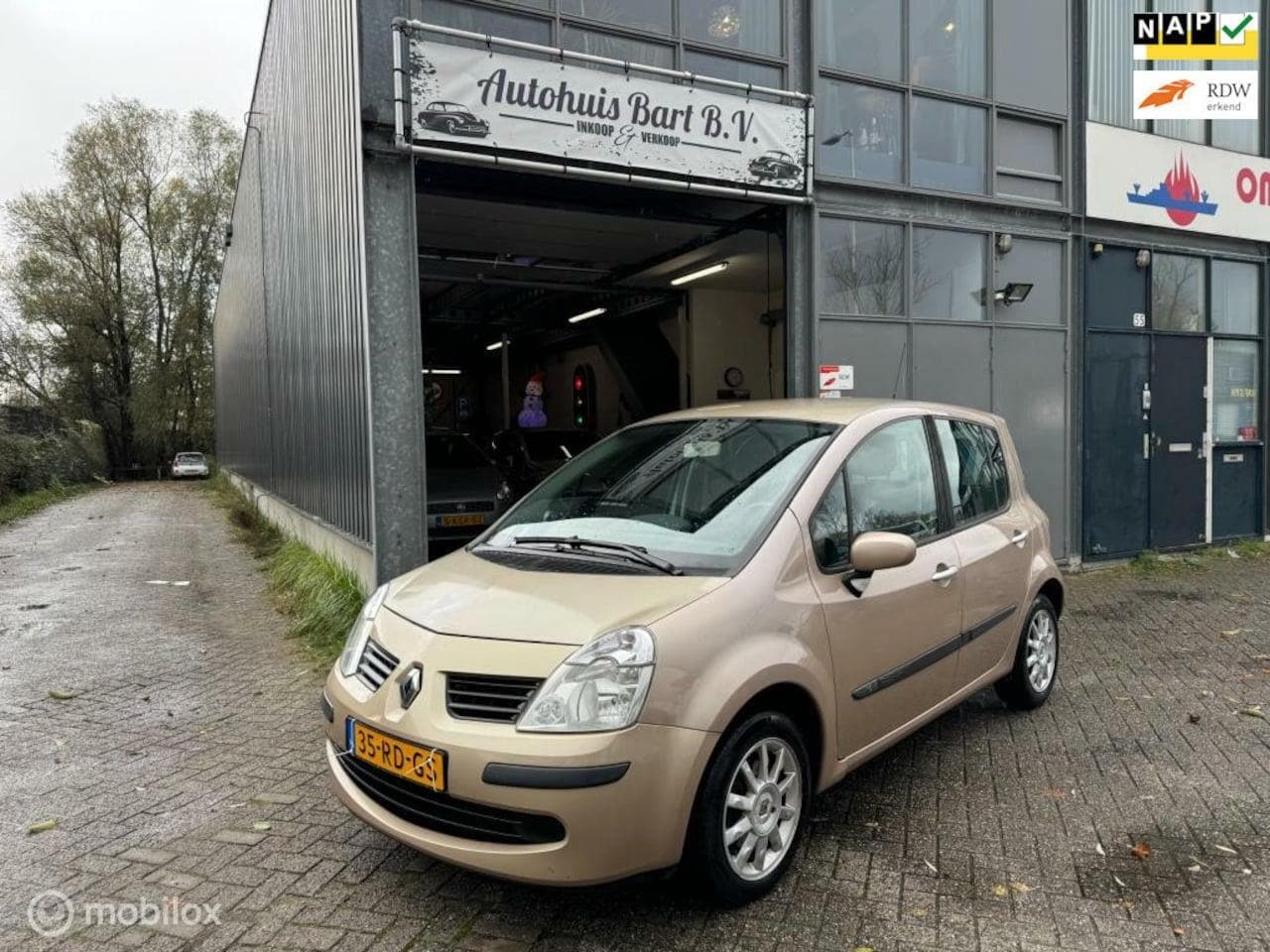 Renault Modus - 1.2-16V Privilège Comfort Cruise control Centrale deurvergrendeling APK NAP Logisch - AutoWereld.nl