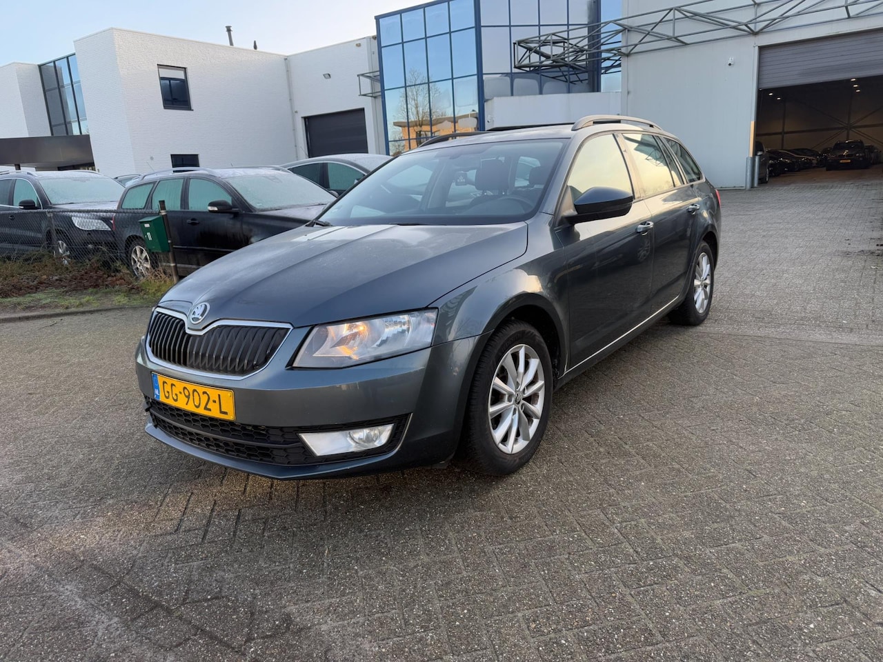 Skoda Octavia Combi - 1.6 TDI Greentech Ambition Businessline Bj 2015 Exportprijs EX BPM!!!! - AutoWereld.nl