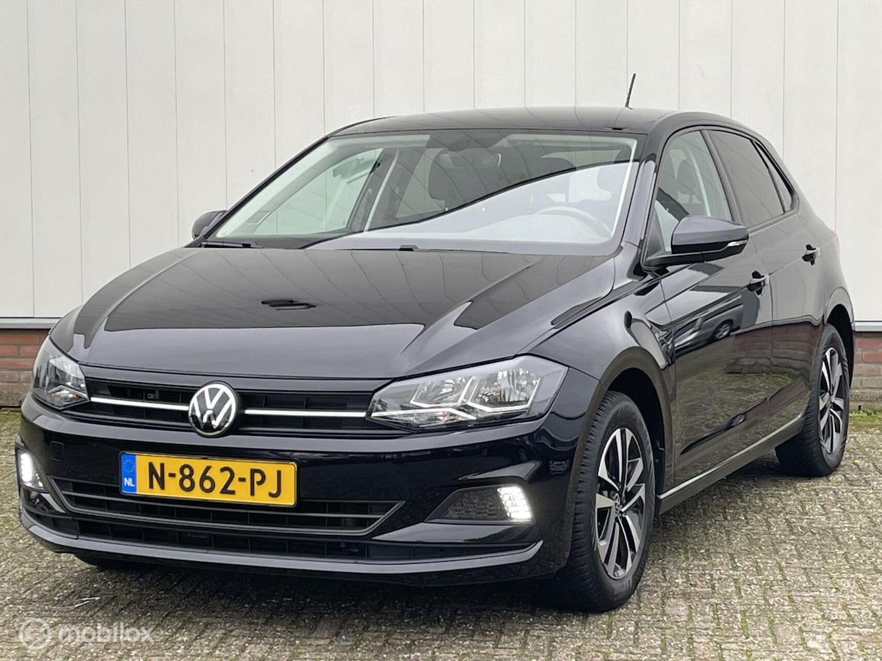 Volkswagen Polo - 1.0 TSI Comfortline Business ''UNITED'' | Climate & Cruise control | LMV | Navi | Privacy - AutoWereld.nl