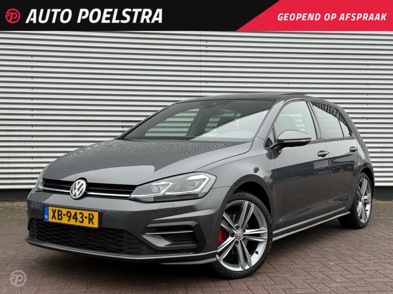 Volkswagen Golf - 1.5 TSI 150 PK DSG Highline R-Line Panoramadak Sfeerverlichting LED Camera Virtual Cockpit - AutoWereld.nl