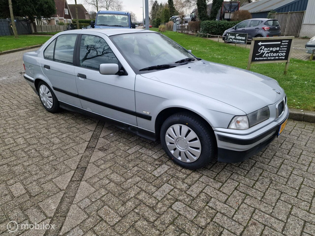 BMW 3-serie - 316i Apk, 1e eigenaar, Nap - AutoWereld.nl