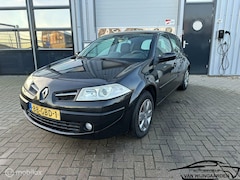 Renault Mégane - 1.6-16V Business Line, 204.125 KM, Airco